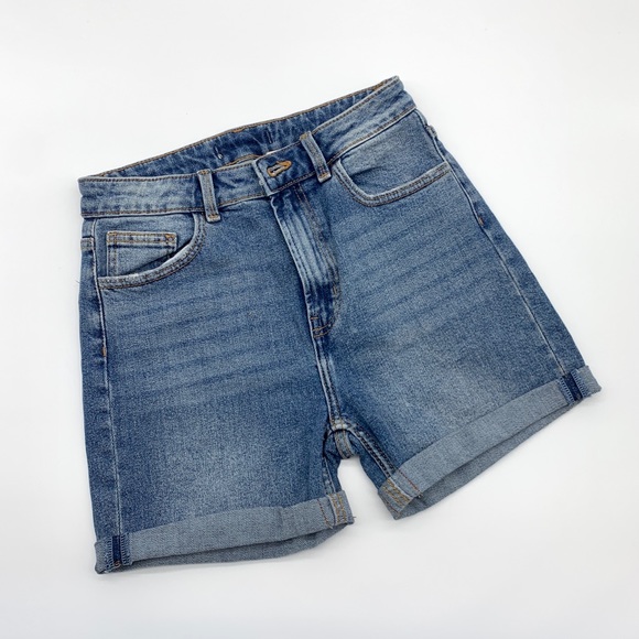 High Waist Jeans Shorts - Picture 2 of 11